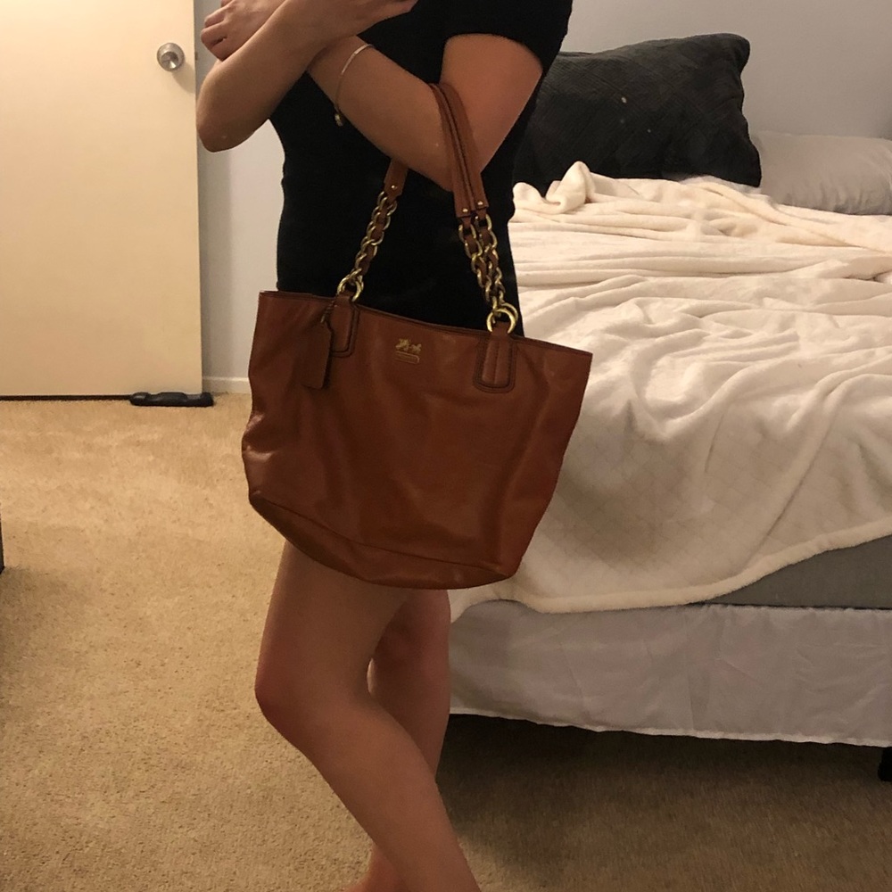 Cute coach tote 💖